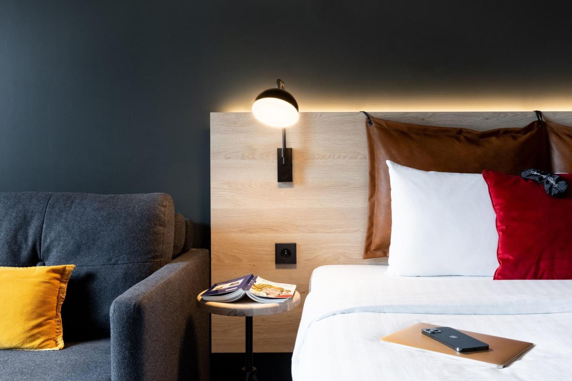 Moxy Paris Val D'Europe Hotel Montevrain Exterior photo